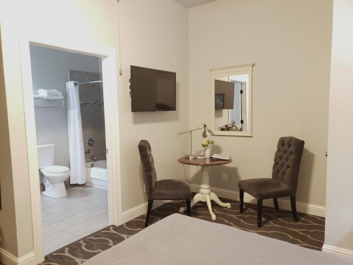 The Dilworth Inn Gonzales Екстериор снимка